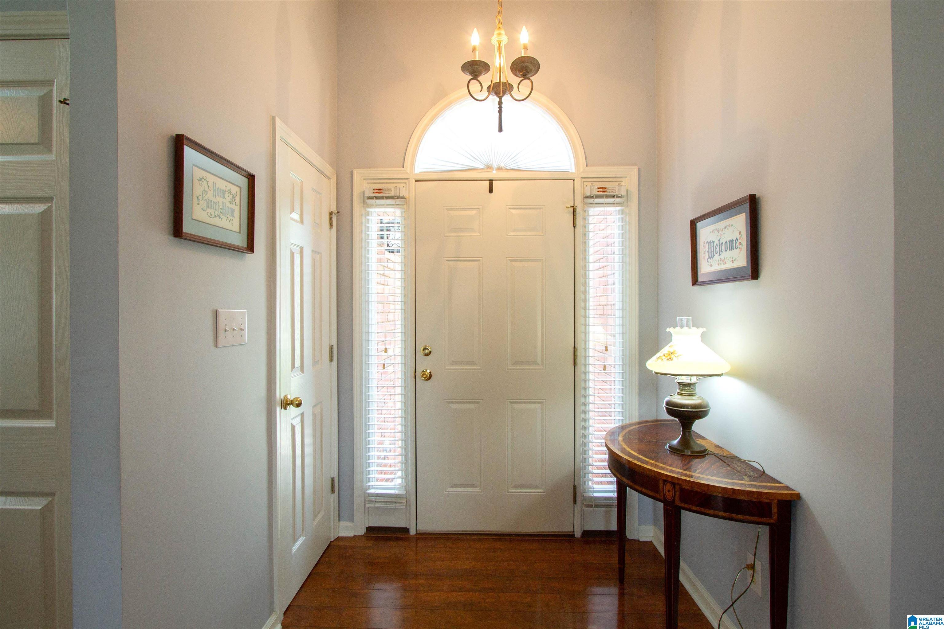 276 Victoria Station Alabaster, AL 35114 - Photo 4 of 38