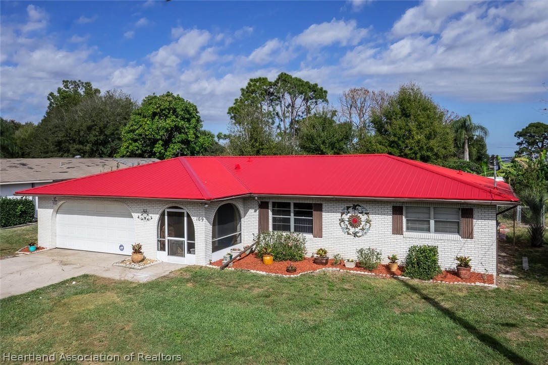109 Fox Rd Lake Lake Placid, FL 33852 - Photo 1 of 21 Gallery Image 1