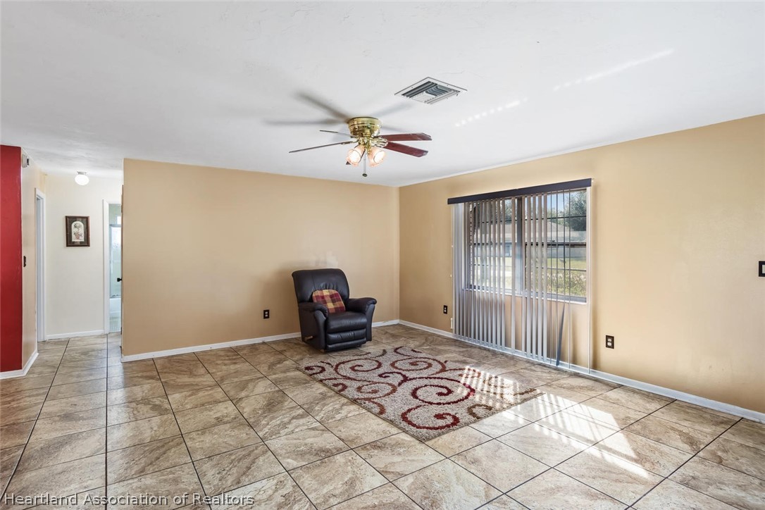 109 Fox Rd Lake Lake Placid, FL 33852 - Photo 12 of 21 Gallery Image 12