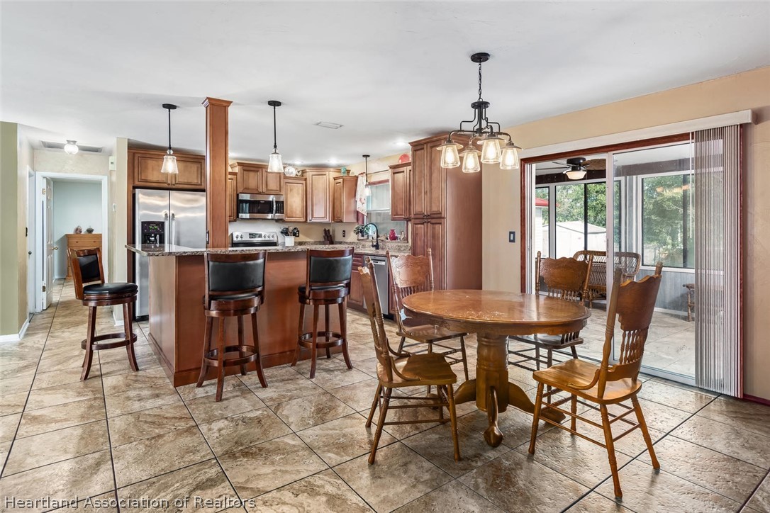 109 Fox Rd Lake Lake Placid, FL 33852 - Photo 4 of 21 Gallery Image 4