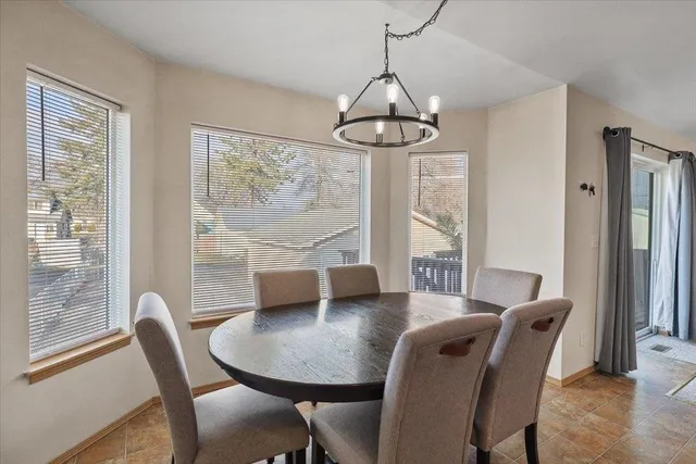 $425,000 | 1113 East Rowan Avenue, Spokane, WA 99207