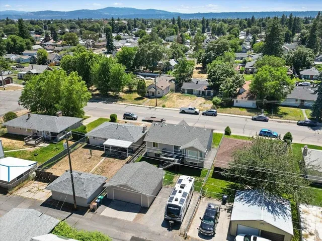 $425,000 | 1113 East Rowan Avenue, Spokane, WA 99207