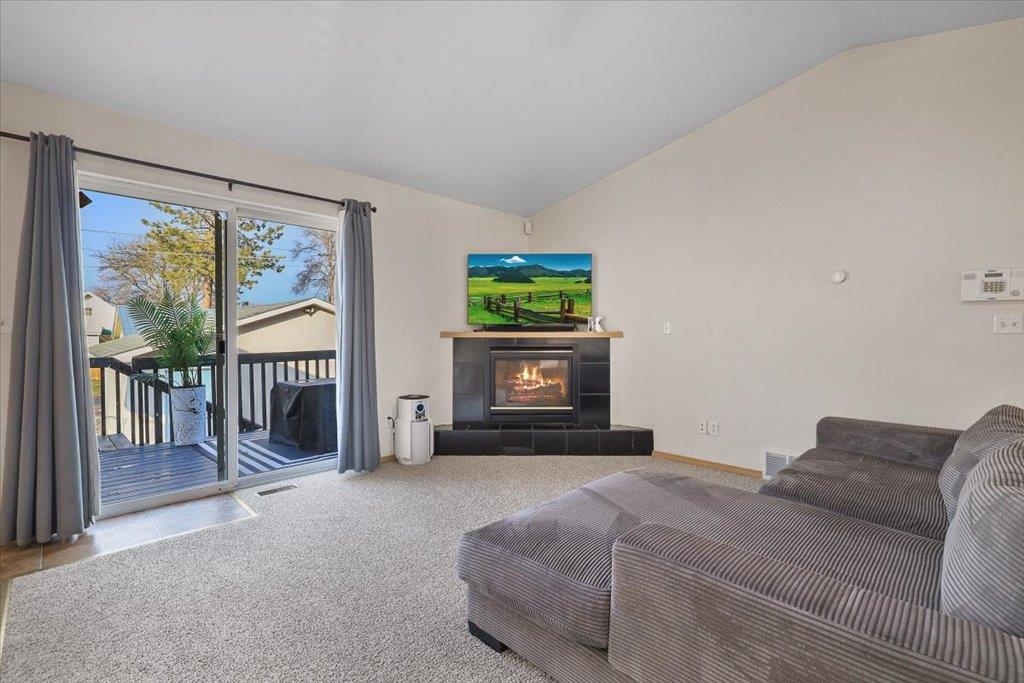 1113 East Rowan Avenue Spokane, WA 99207 - Photo 6 of 31