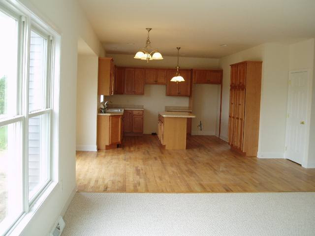 176 Upper Newtown Road Halfmoon, NY 12118 - Photo 3 of 7 Photo 3