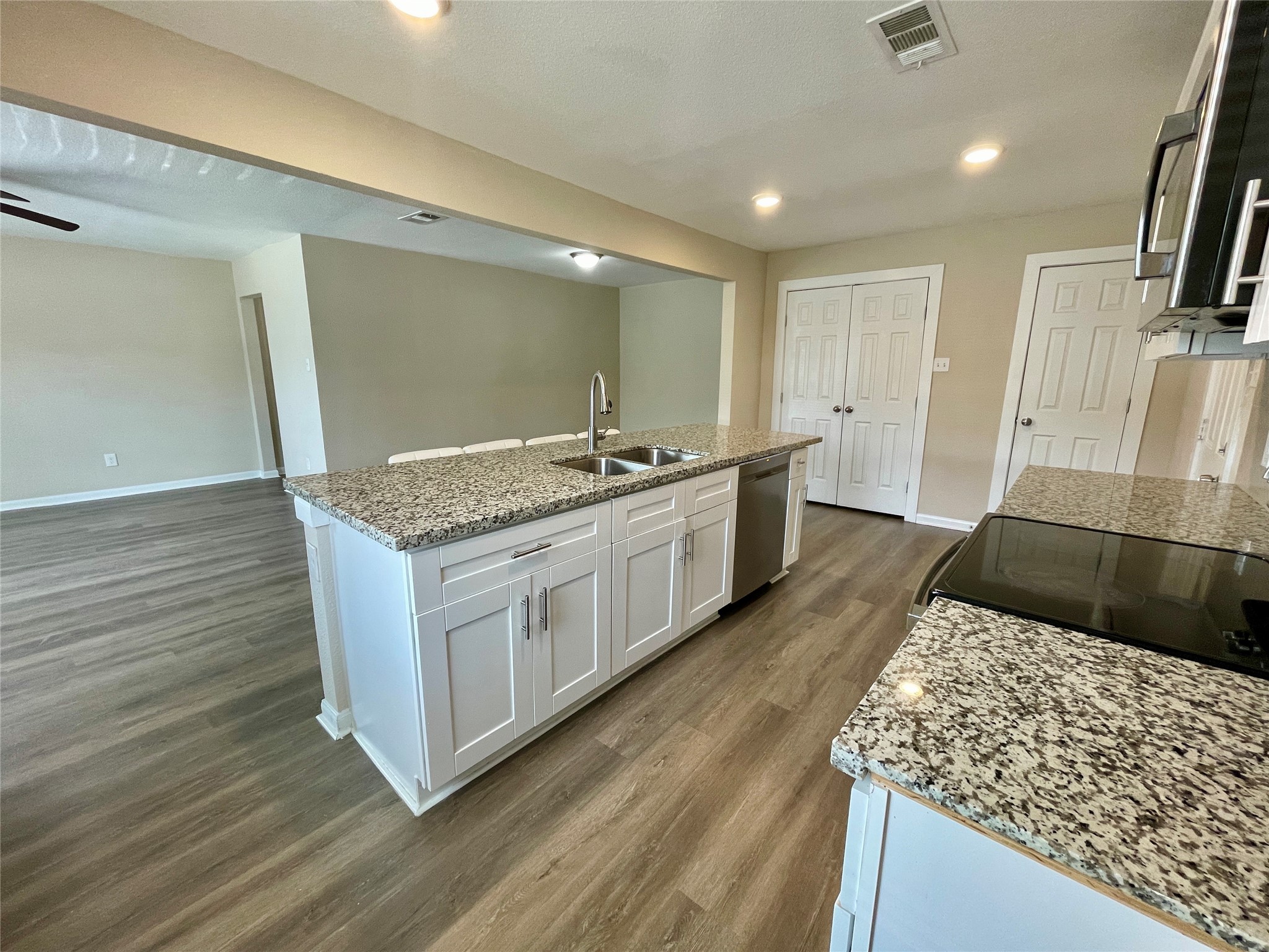 6810 Foster Street Houston, TX 77021 - Photo 6 of 24 Gallery Image 6
