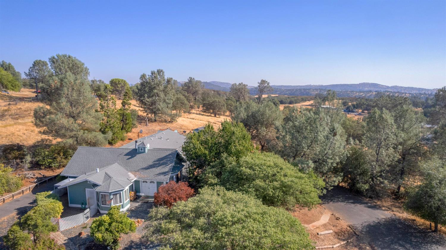 3196 Granite Springs Road Coulterville, CA 95311 - Photo 2 of 47