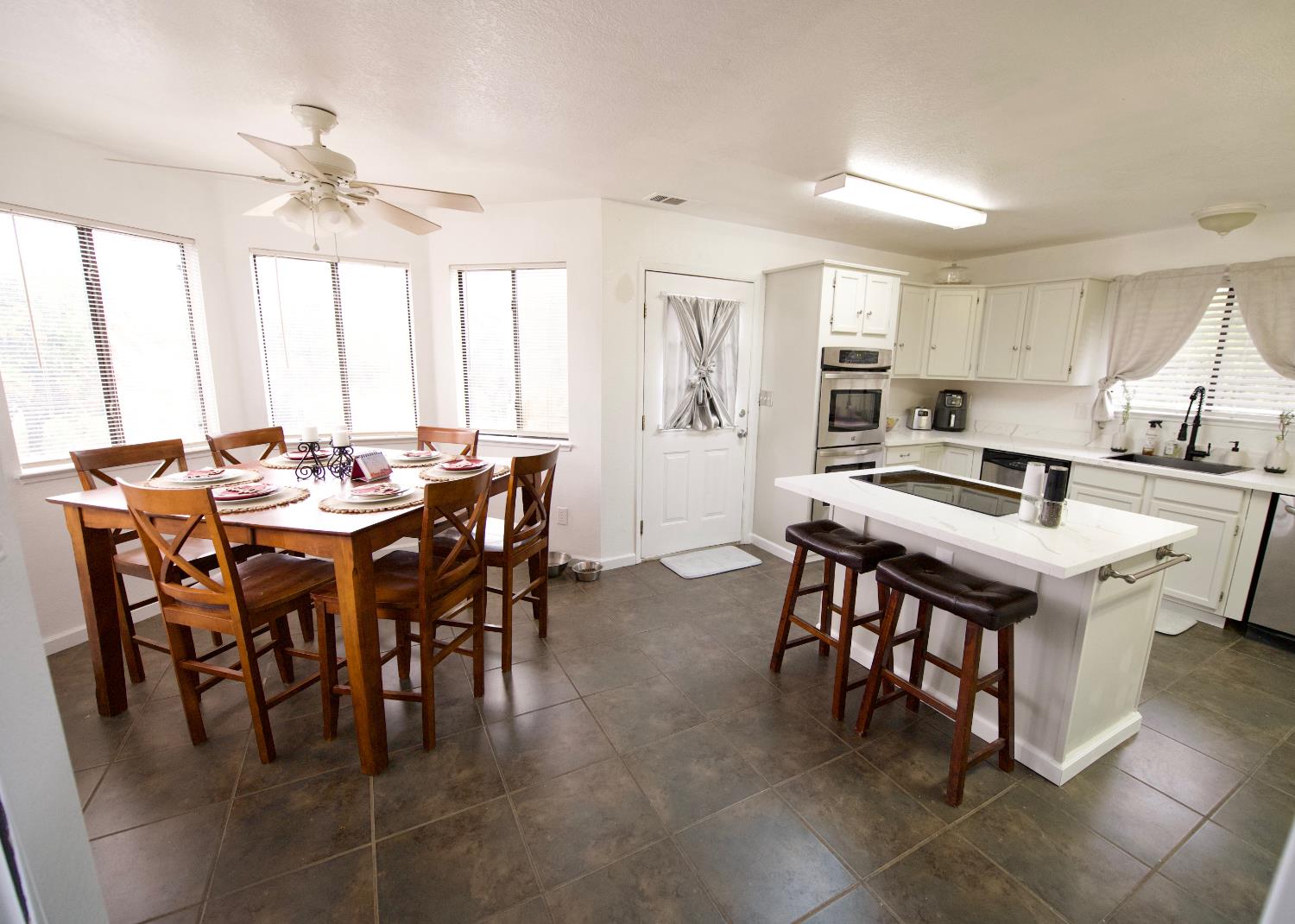 3196 Granite Springs Road Coulterville, CA 95311 - Photo 6 of 47