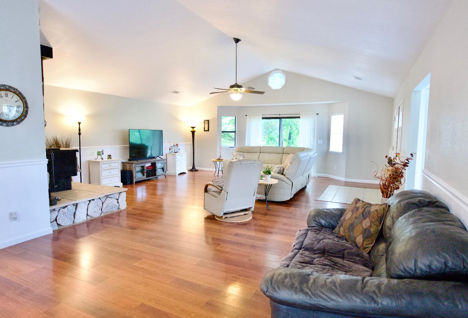 3196 Granite Springs Road Coulterville, CA 95311 - Photo 7 of 47