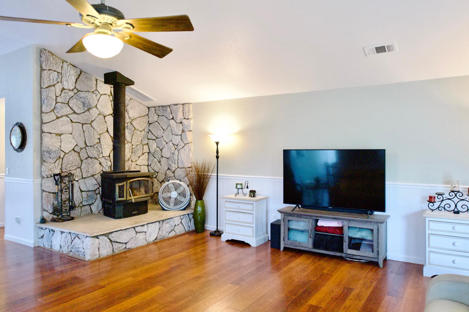 3196 Granite Springs Road Coulterville, CA 95311 - Photo 9 of 47