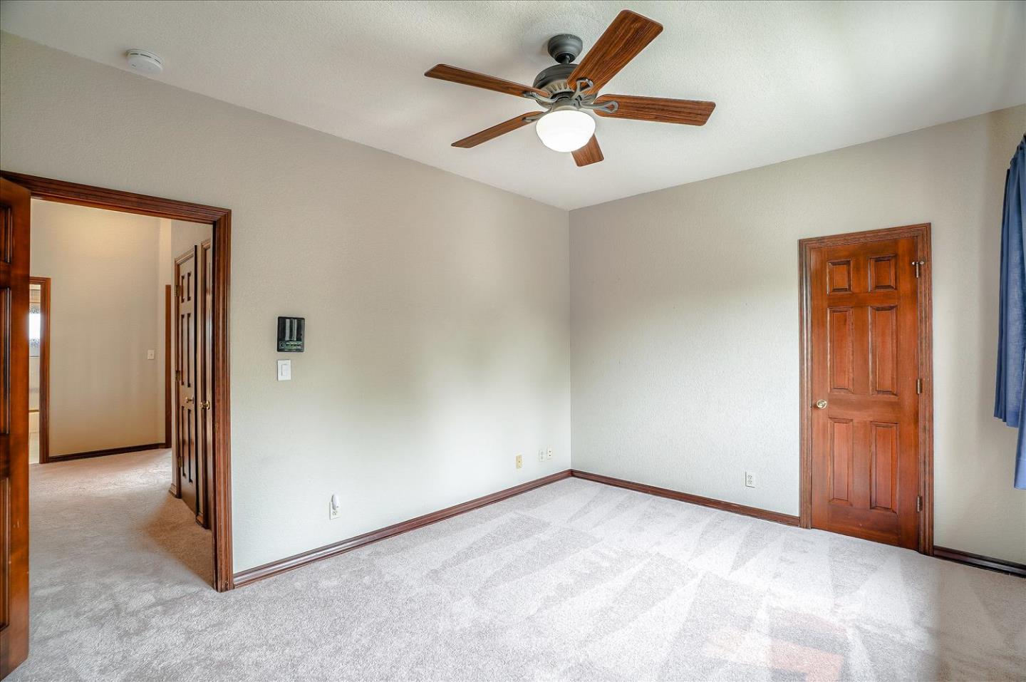 669 Regas Drive Campbell, CA 95008 - Photo 40 of 59 an empty room with closet and windows