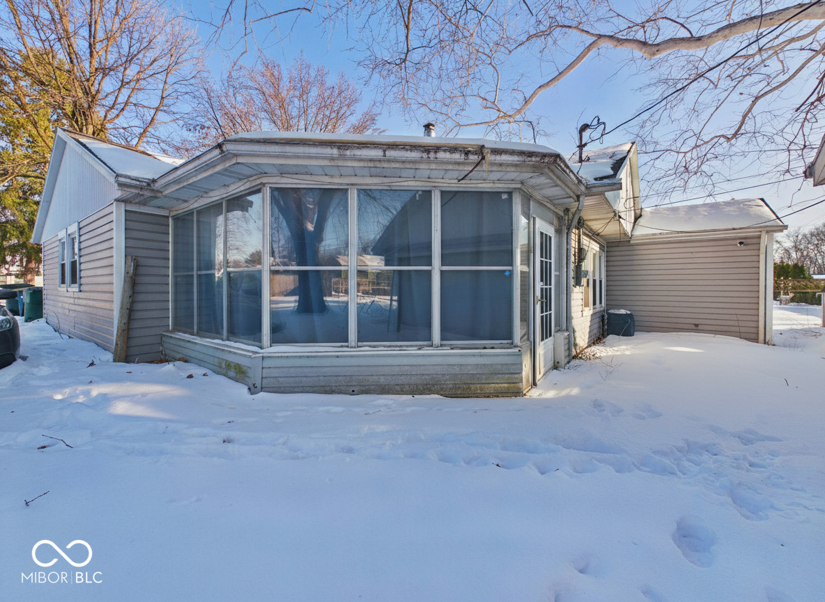 201 North Greenbriar Road Muncie, IN 47304 - Photo 15 of 20