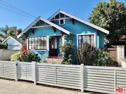 $1,295,000 | 233 Lindero Avenue, Long Beach, CA 90803