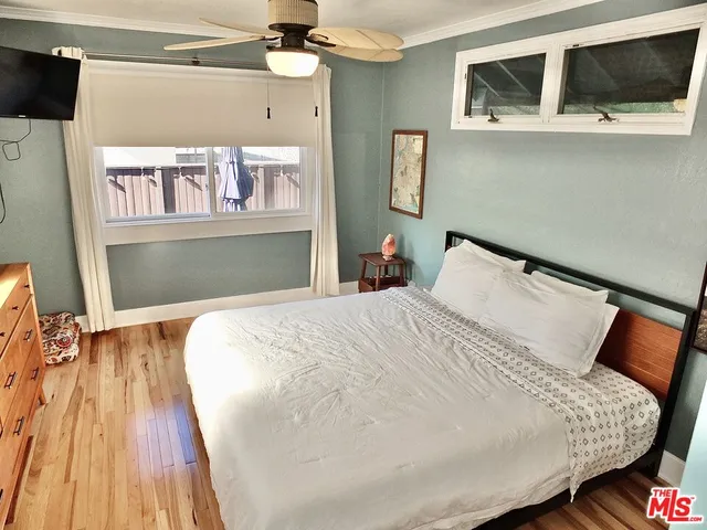 $1,295,000 | 233 Lindero Avenue, Long Beach, CA 90803