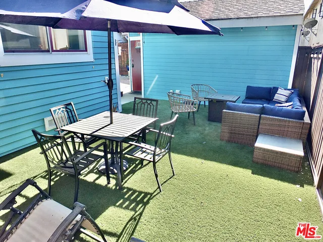 $1,295,000 | 233 Lindero Avenue, Long Beach, CA 90803