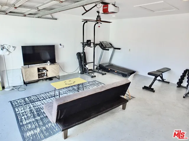 $1,295,000 | 233 Lindero Avenue, Long Beach, CA 90803