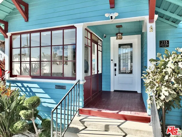 $1,295,000 | 233 Lindero Avenue, Long Beach, CA 90803