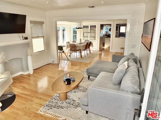 $1,295,000 | 233 Lindero Avenue, Long Beach, CA 90803