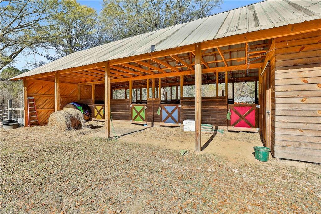 8420 Cleckler Road Palmetto, GA 30268 - Photo 35 of 51 a view of outdoor space with seating
