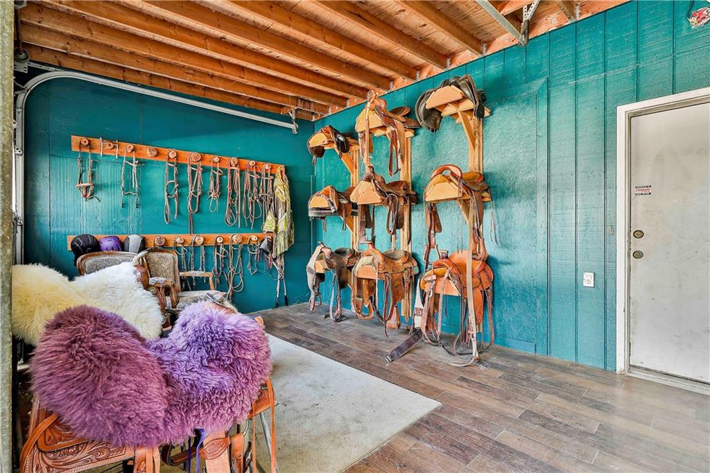 8420 Cleckler Road Palmetto, GA 30268 - Photo 42 of 51 a view of a patio with a table and chairs