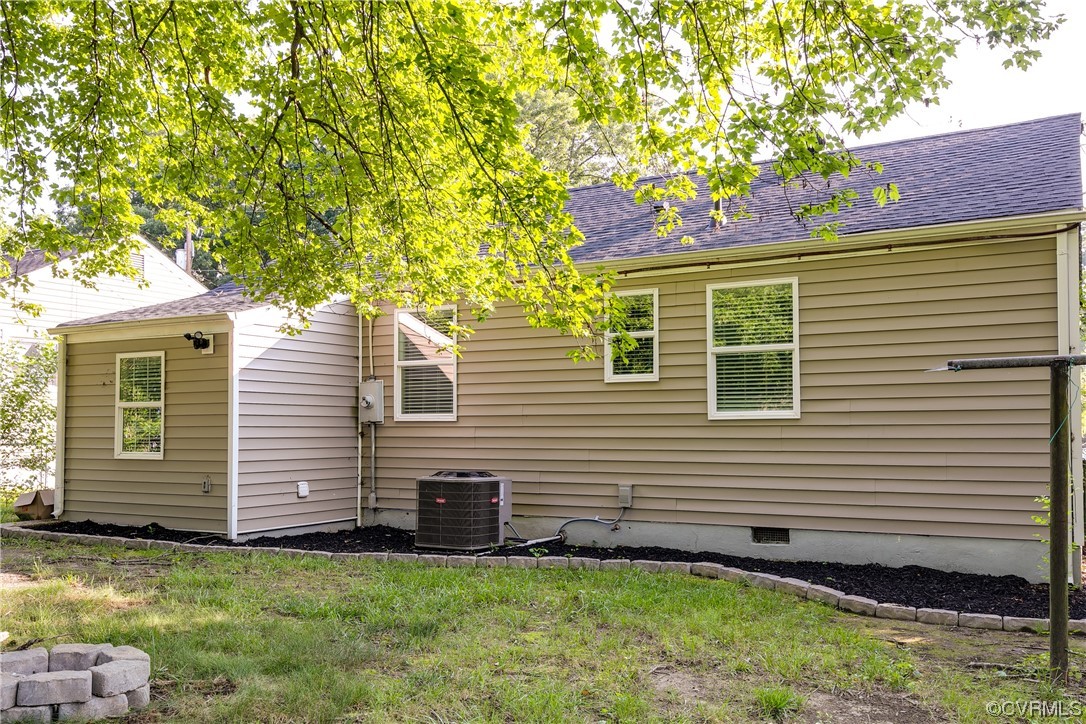 4301 Norborne Road Richmond, VA 23234 - Photo 27 of 29 a front view of a house with a yard