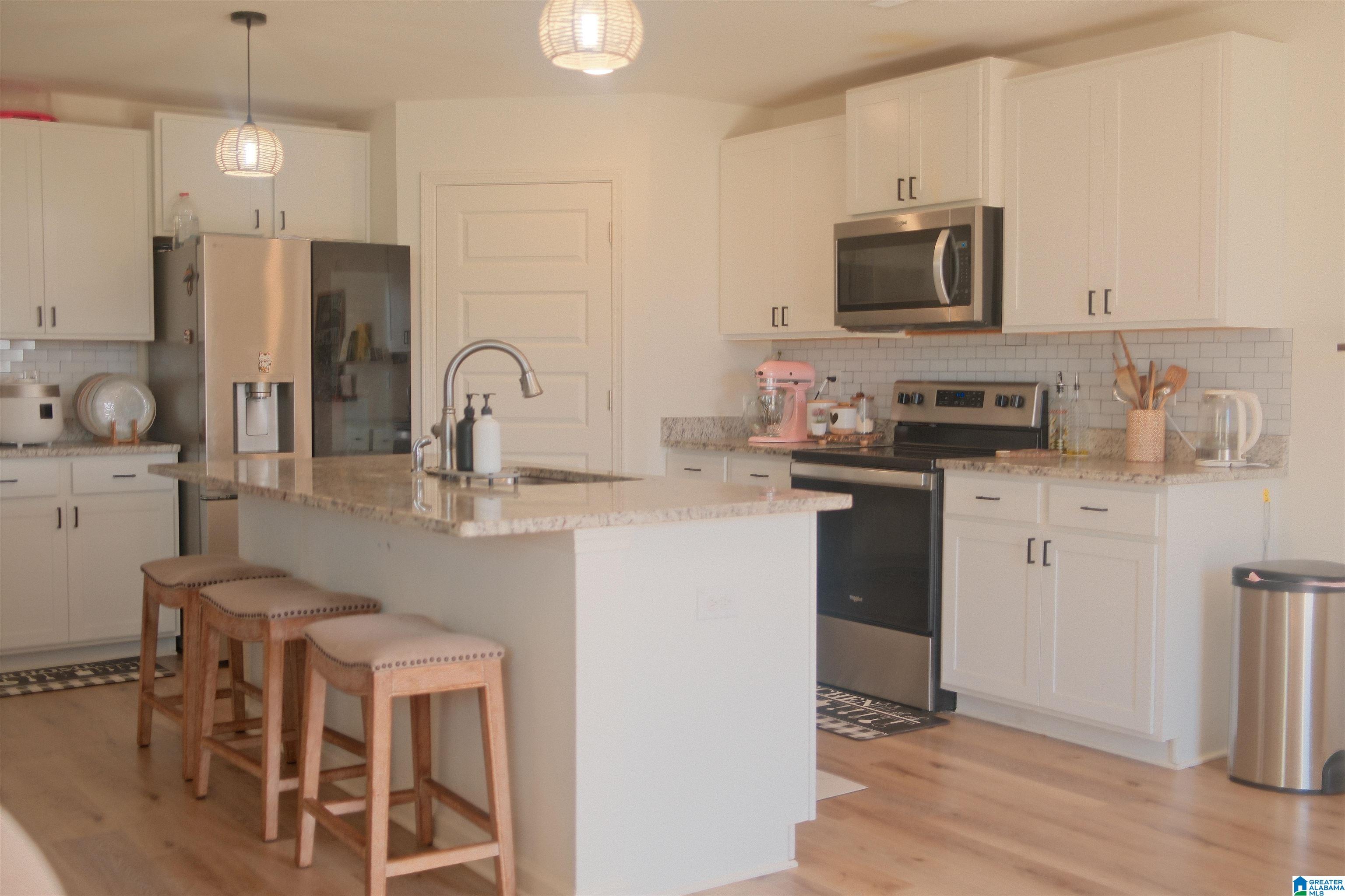 6990 Southern Trace Loop Leeds, AL 35094 - Photo 15 of 57