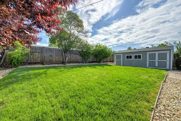 $599,000 | 127 McKiernan Drive, Folsom, CA 95630