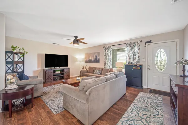 $599,000 | 127 McKiernan Drive, Folsom, CA 95630