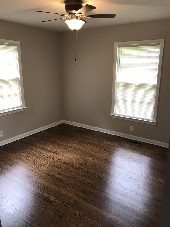 616 Ridgeway Drive Bolivar, TN 38008 - Photo 8 of 10 Gallery Image 8