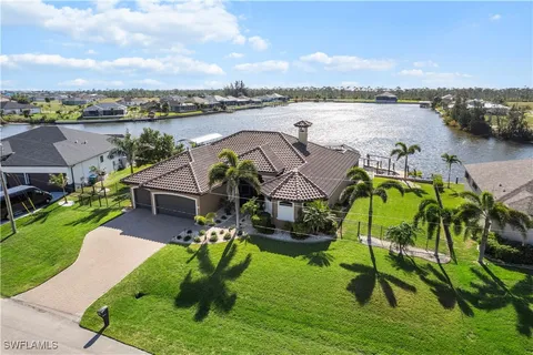 $1,150,000 | 3926 Northwest 42nd Place, Cape Coral, FL 33993
