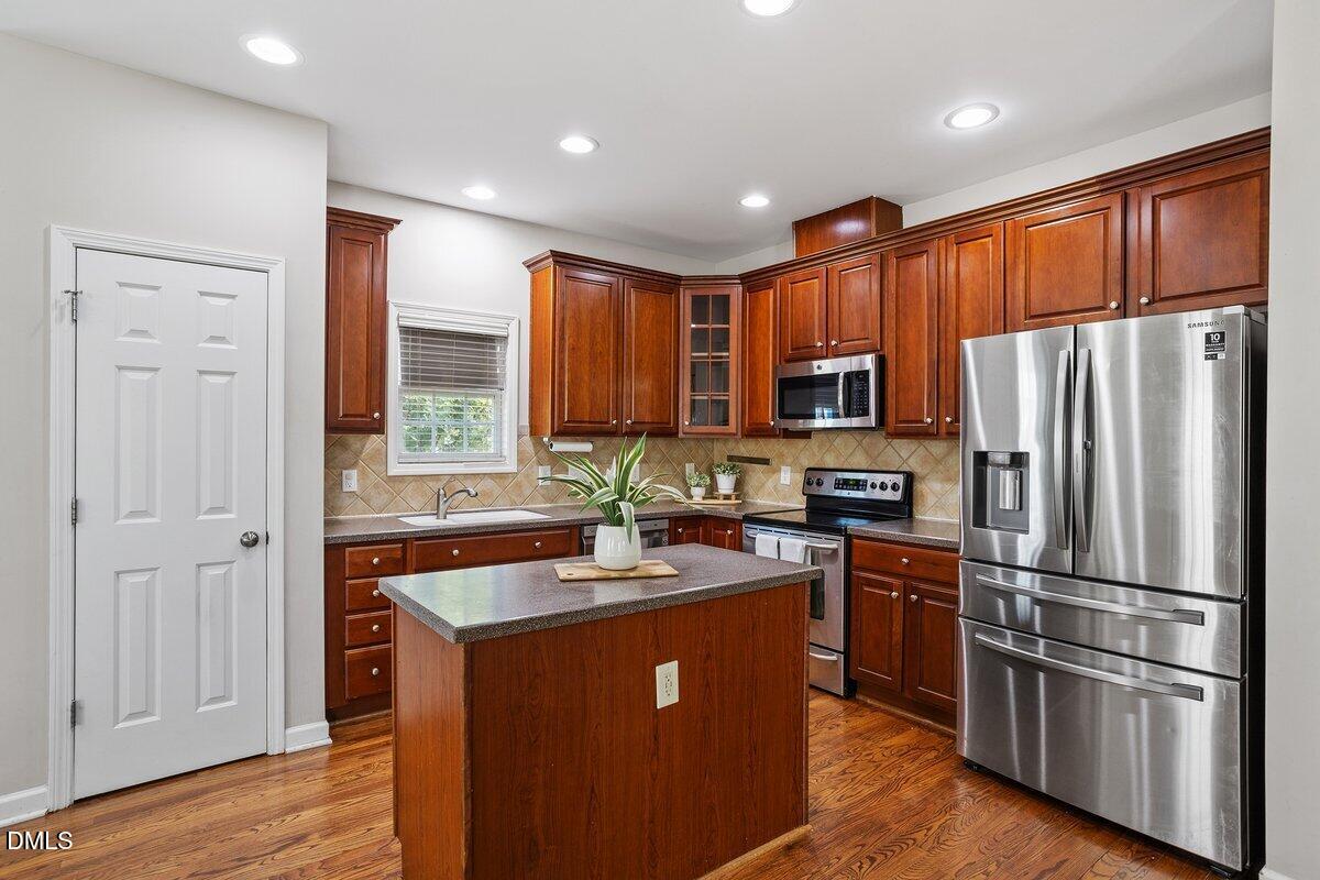 237 Butterbiggins Lane Apex, NC 27539 - Photo 14 of 40