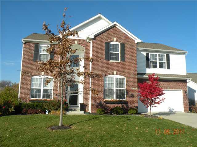 11220 Falling Water Way Fishers, IN 46037 - Photo 1 of 24 Gallery Image 1