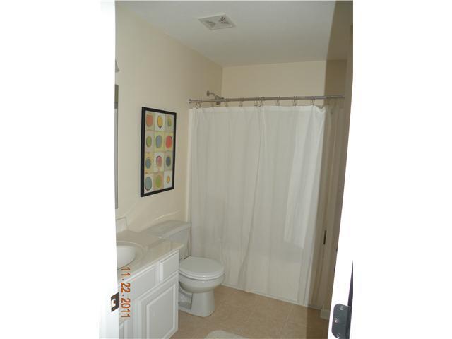 11220 Falling Water Way Fishers, IN 46037 - Photo 13 of 24 Gallery Image 13
