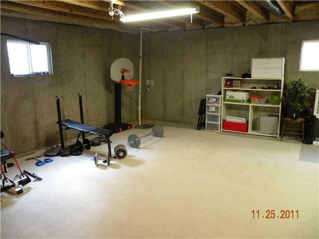 11220 Falling Water Way Fishers, IN 46037 - Photo 21 of 24 Gallery Image 21