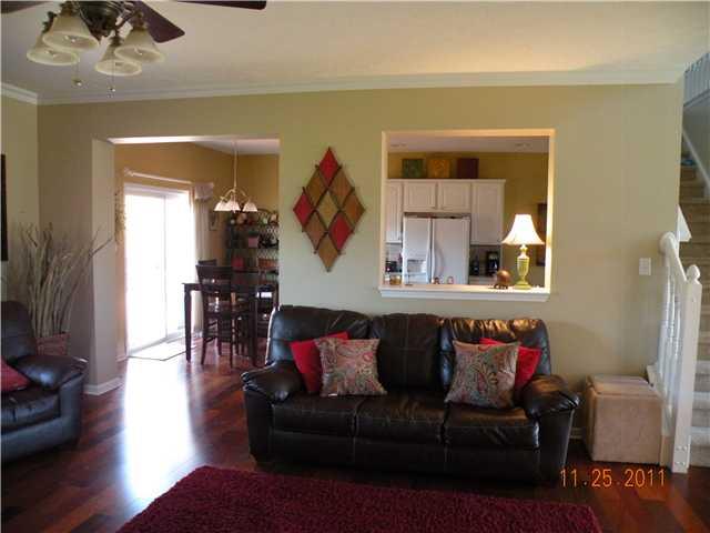 11220 Falling Water Way Fishers, IN 46037 - Photo 5 of 24 Gallery Image 5