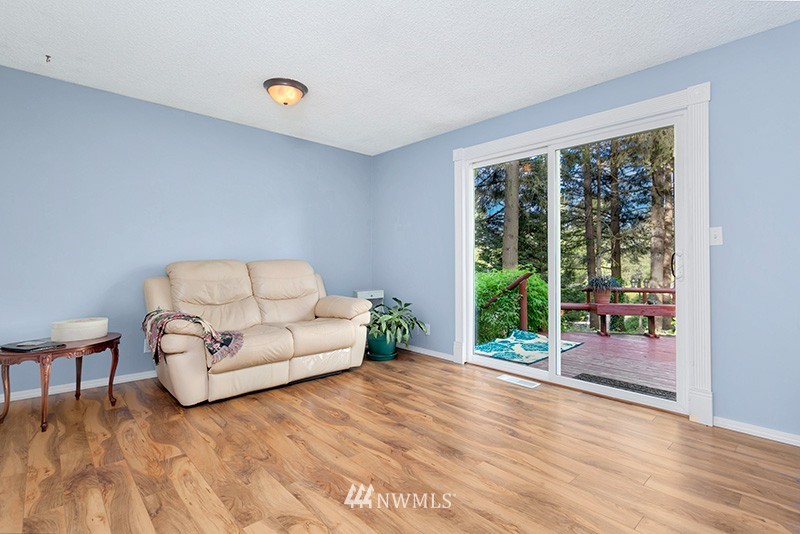 13501 182nd Avenue Southeast Renton, WA 98059 - Photo 11 of 25 Gallery Image 11
