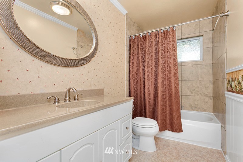 13501 182nd Avenue Southeast Renton, WA 98059 - Photo 13 of 25 Gallery Image 13