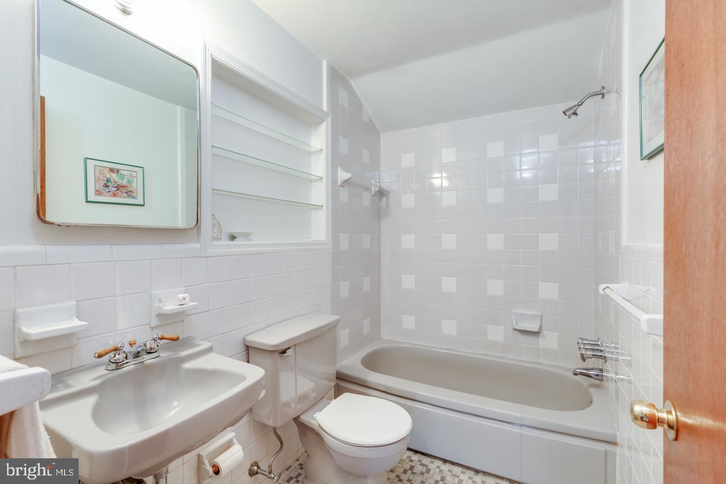 130 Kitty Hawk Road Cherry Hill, NJ 08034 - Photo 22 of 28