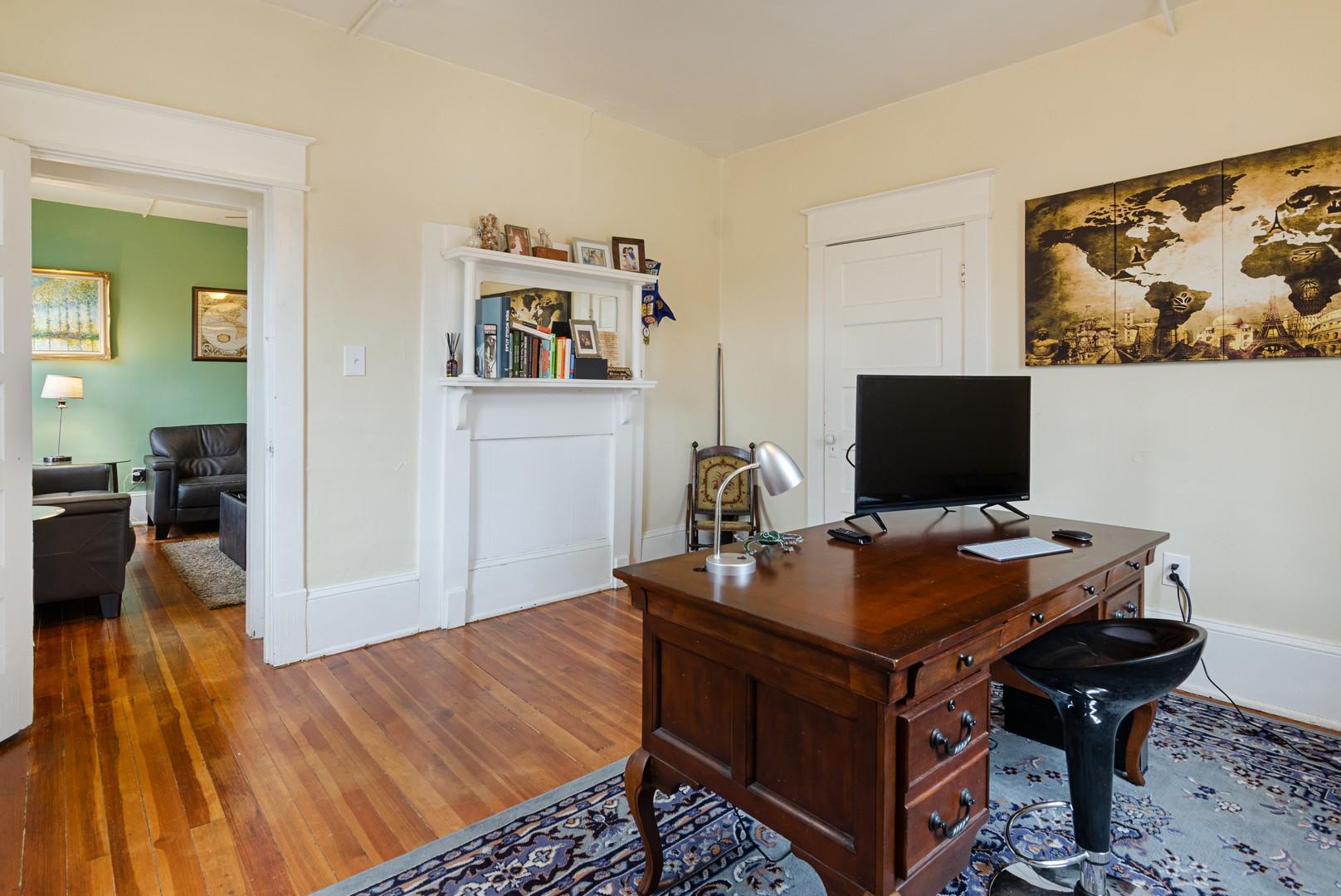 1826 Rorer Avenue Southwest Roanoke, VA 24016 - Photo 29 of 39 B Bedroom2-Office (2)