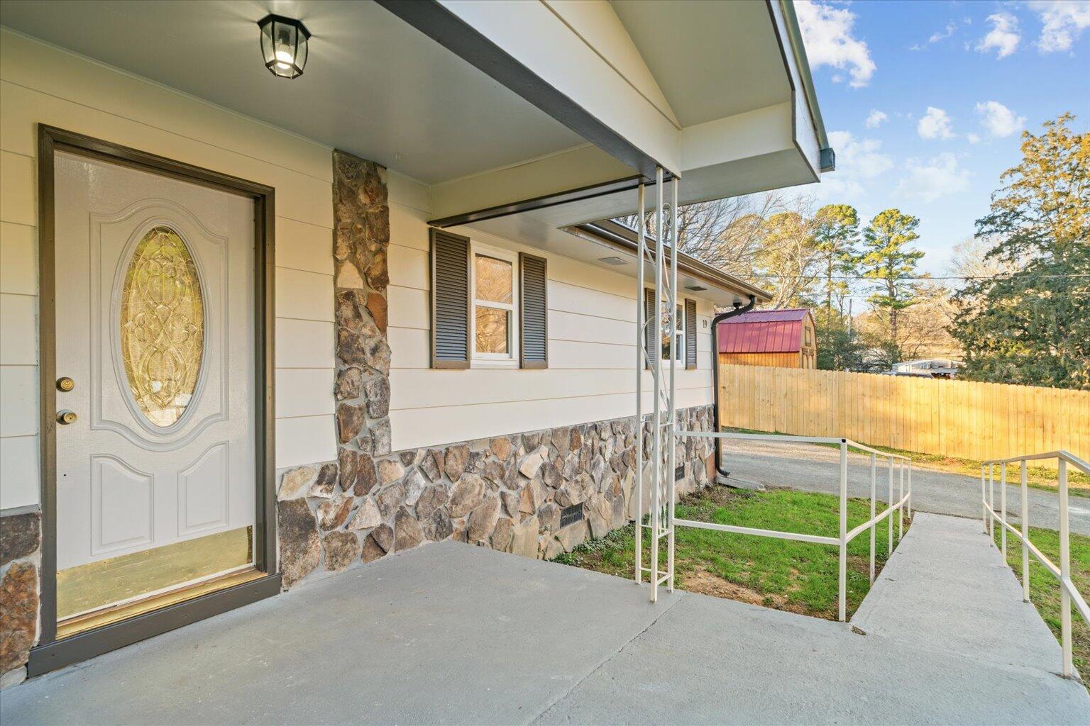 19 Bright Lane Ringgold, GA 30736 - Photo 7 of 40 07-DSC08615