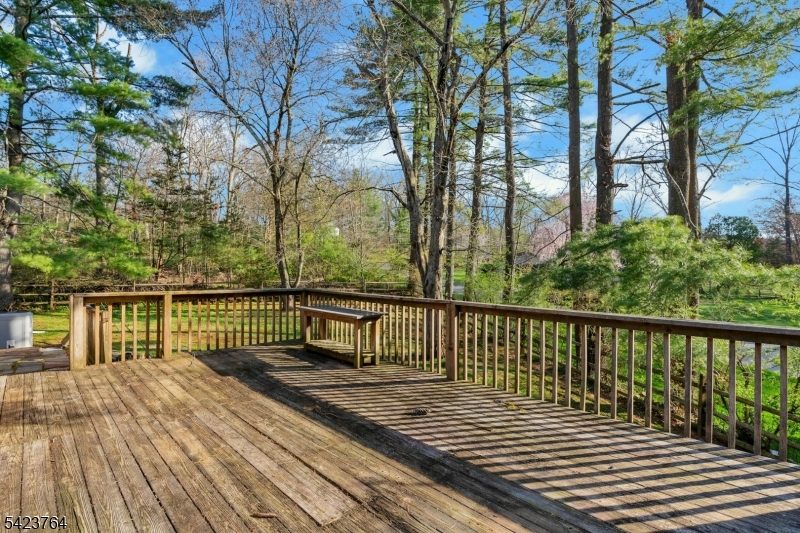 43 King George Road Warren, NJ 07059 - Photo 5 of 15