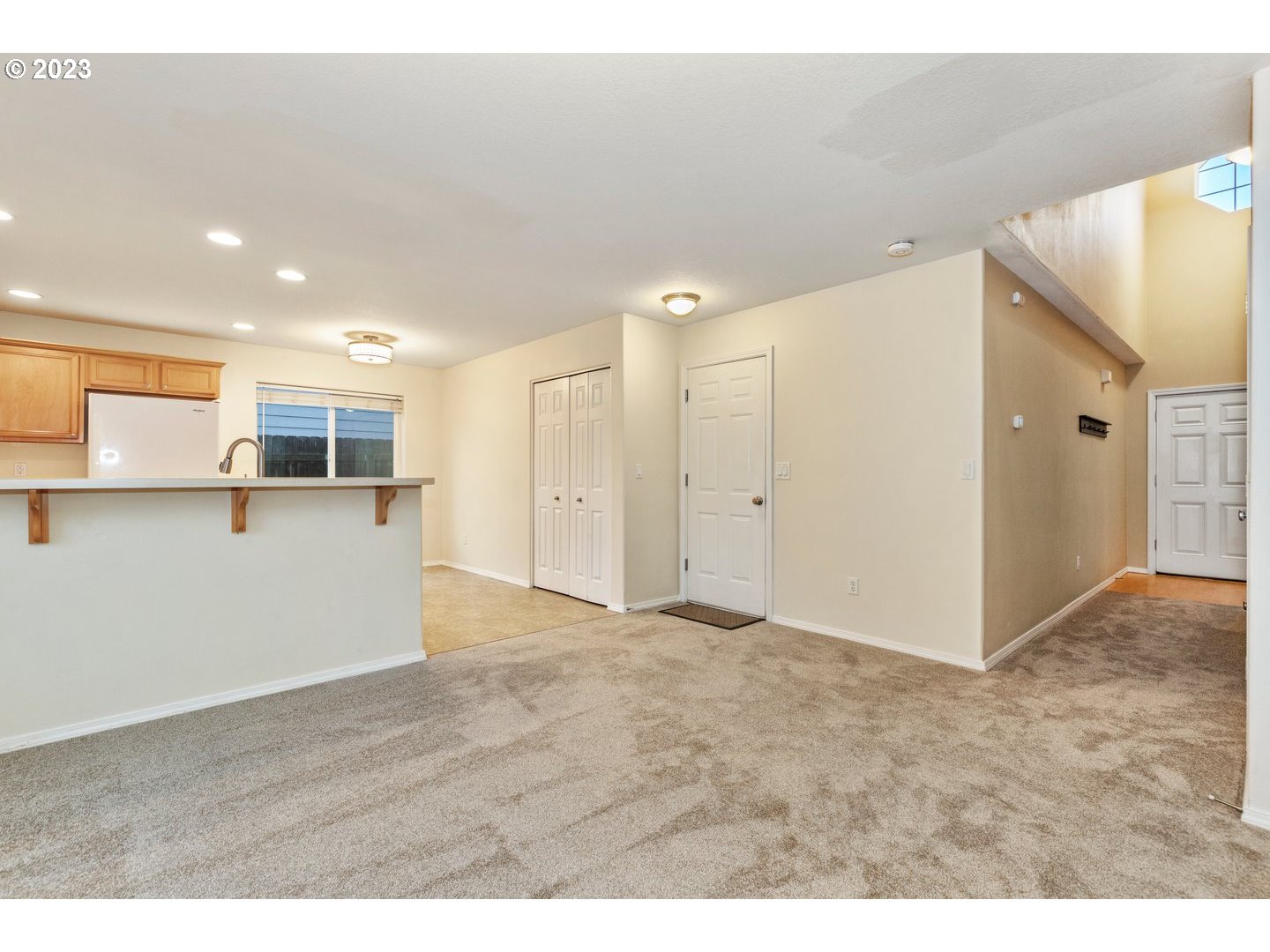 16519 Northeast 12th Avenue Ridgefield, WA 98642 - Photo 9 of 44 a view of an empty room