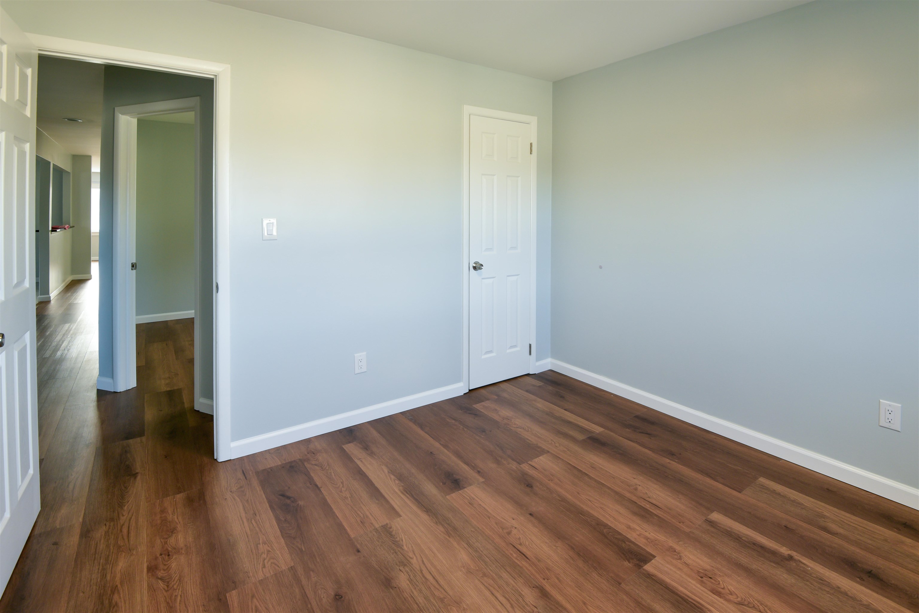 45 East 51st Street Bayonne, NJ 07002 - Photo 22 of 26 wooden floor in an empty room