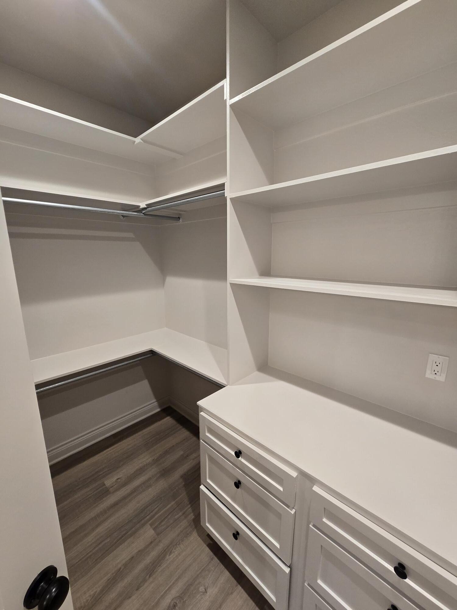 7814 53rd Street Lubbock, TX 79407 - Photo 19 of 24 a close view of closet