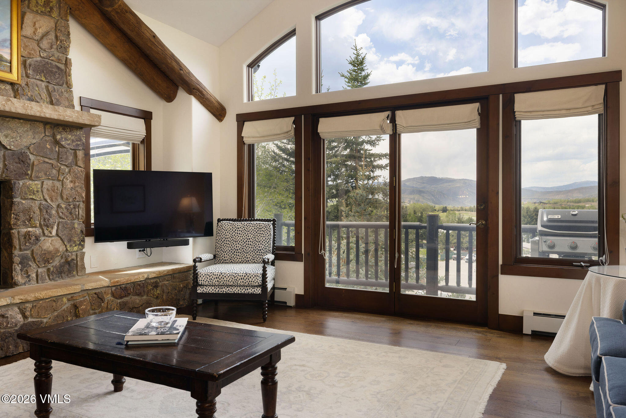 37 Knudson Ranch Road Edwards, CO 81632 - Photo 8 of 25 2605_37_knudson_ranch_rd_interior_living