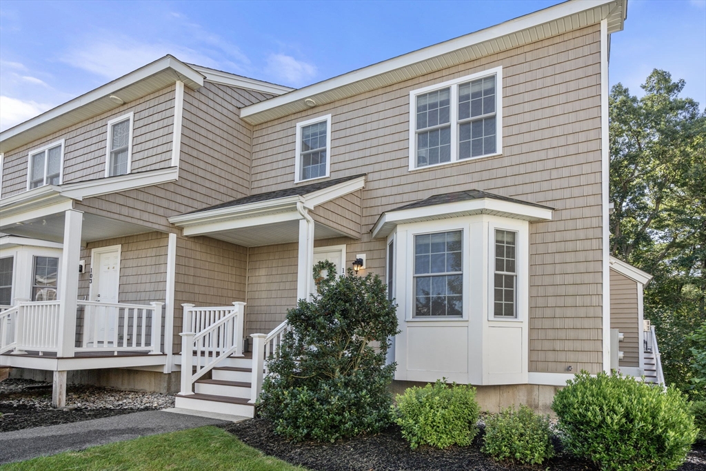 101 Turtle Brook Road, Unit 202 Canton, MA 02021 - Photo 3 of 30 Gallery Image 3