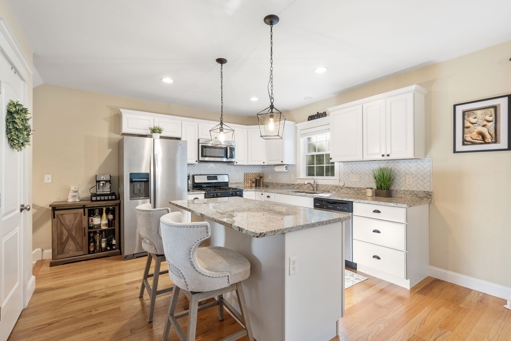101 Turtle Brook Road, Unit 202 Canton, MA 02021 - Photo 10 of 30 Gallery Image 10