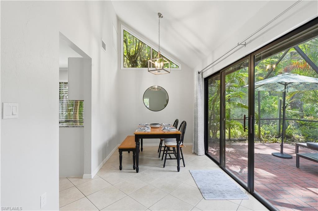 1281 Solana Road Naples, FL 34103 - Photo 7 of 28