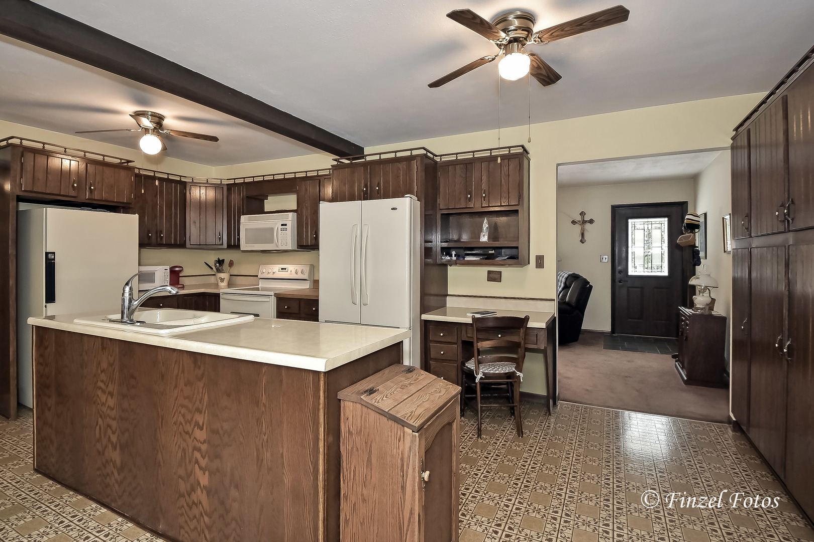 7605 Kemman Road Hebron, IL 60034 - Photo 11 of 17