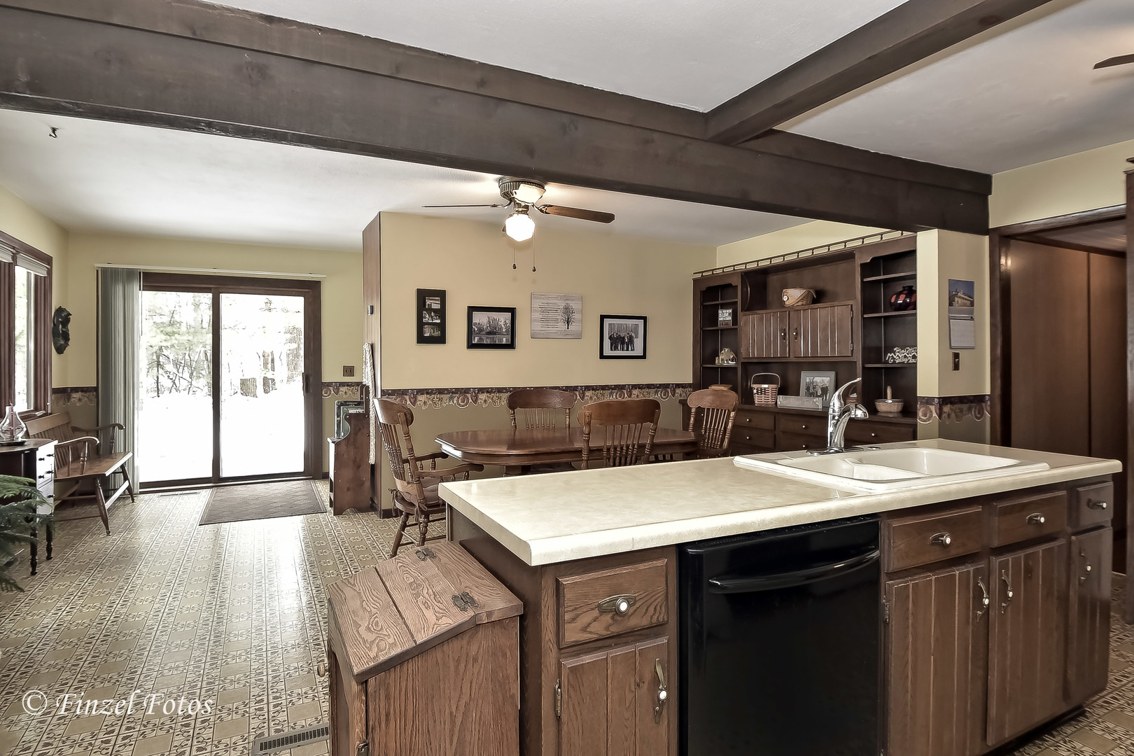 7605 Kemman Road Hebron, IL 60034 - Photo 10 of 17