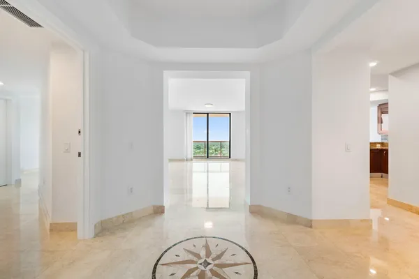 $5,500 | 3630 Gardens Parkway, Unit 1104C, Palm Beach Gardens, FL 33410